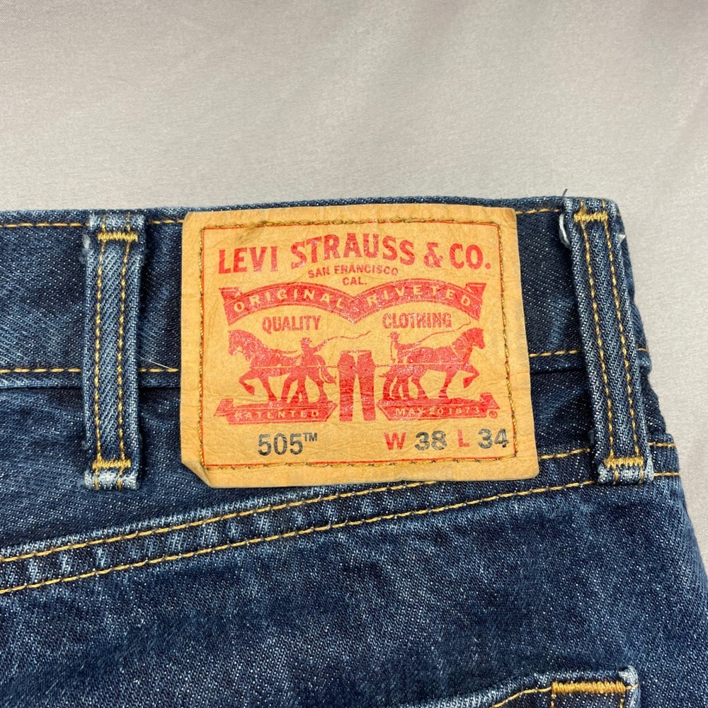 Levis 505 Regular Fit Straight‎ Leg Jeans Mens 38x34 Dark Wash Blue Denim